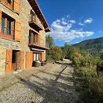 Apartment Uria Gavin