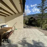 Uria Apartment *
