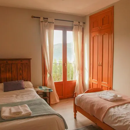 Uria - Ubicacion Perfecta, Rodeado De Naturaleza, Vistas Espectaculares Gavín