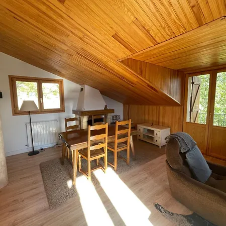 Apartamento Uria - Ubicacion Perfecta, Rodeado De Naturaleza, Vistas Espectaculares