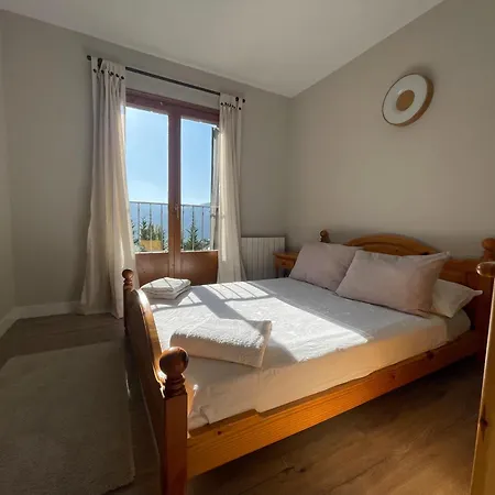 Uria - Ubicacion Perfecta, Rodeado De Naturaleza, Vistas Espectaculares *