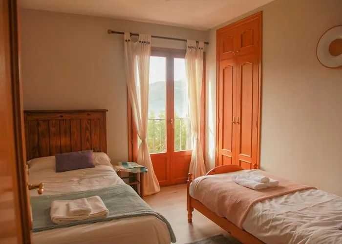 Uria - Ubicacion Perfecta, Rodeado De Naturaleza, Vistas Espectaculares Gavín