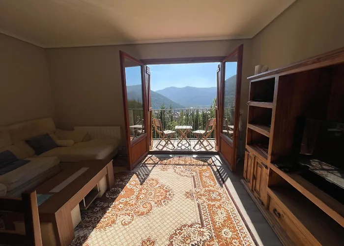 Uría - Ubicación Perfecta, Rodeado De Naturaleza, Vistas Espectaculares