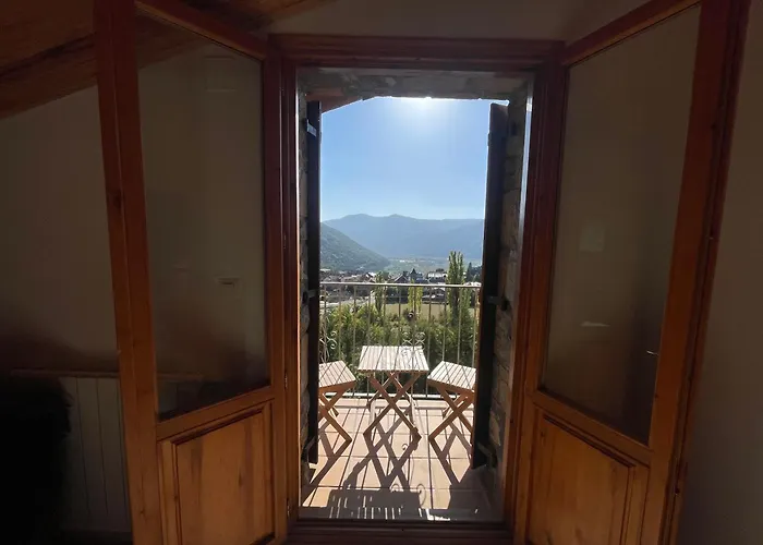 Uria - Ubicacion Perfecta, Rodeado De Naturaleza, Vistas Espectaculares Gavín