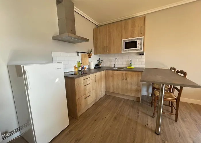 Uría - Ubicación Perfecta, Rodeado De Naturaleza, Vistas Espectaculares Apartamento *